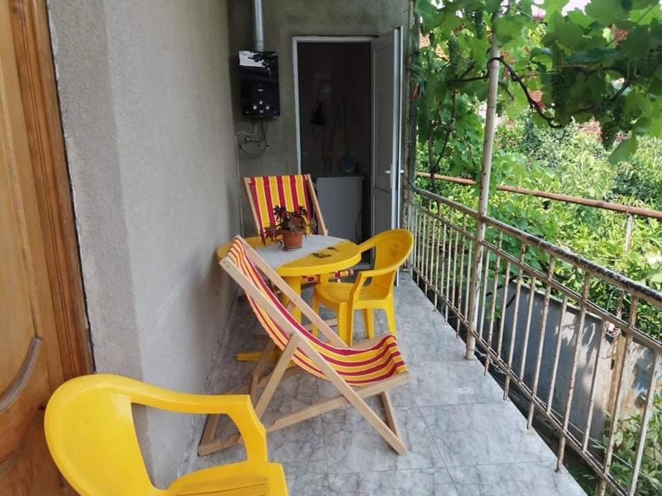 קוטאיסי Beruka Guest House מראה חיצוני תמונה
